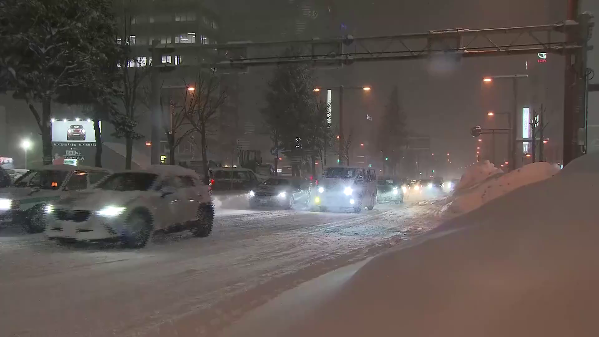 札幌中心部（1月13日午後6時）の様子