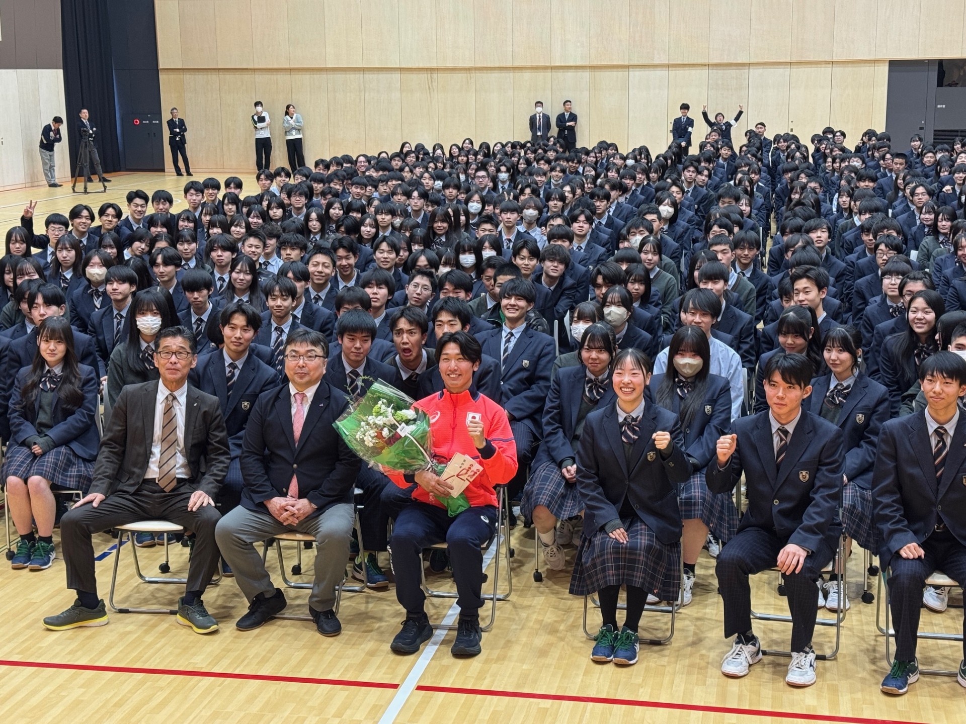 札幌出身モーグル日本代表島川拓也「きっかけを与える立場になりたい」母校科学大学高校で壮行会