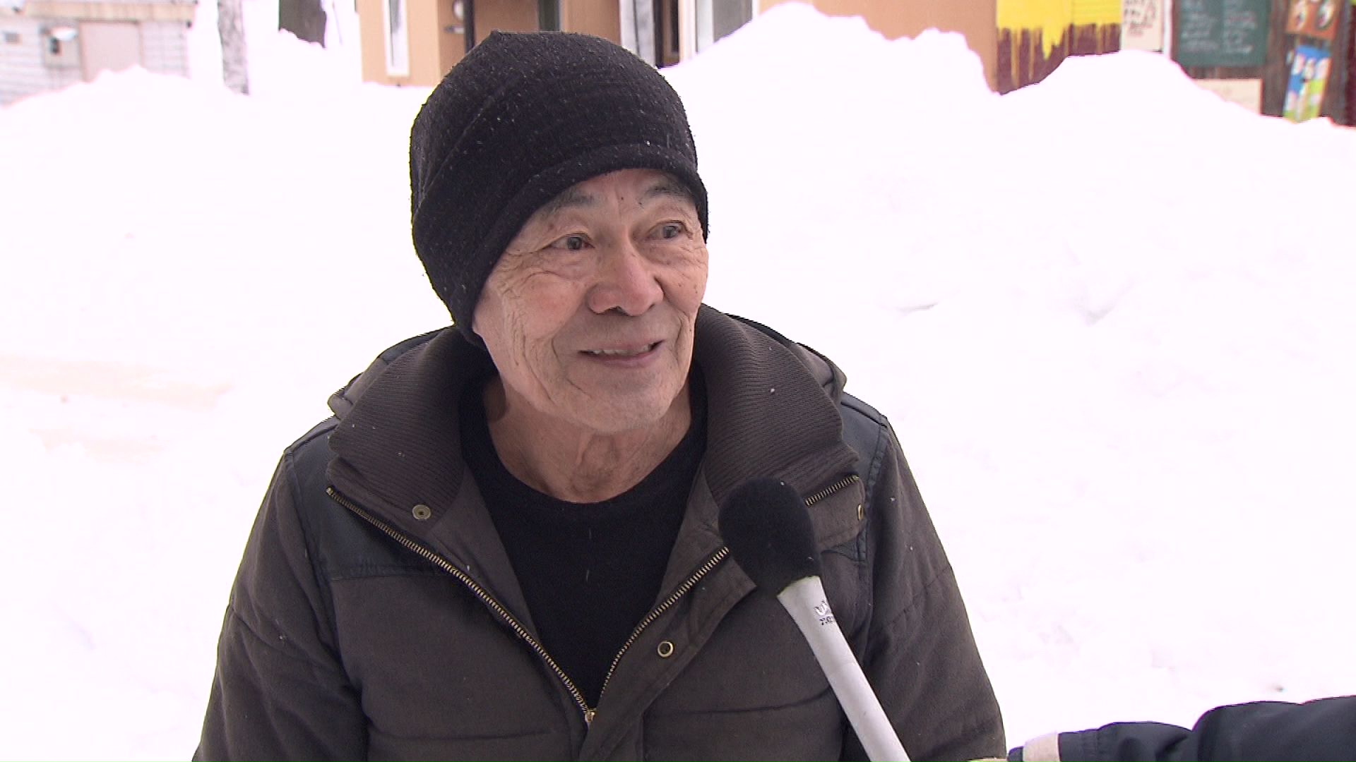 食堂を営む男性