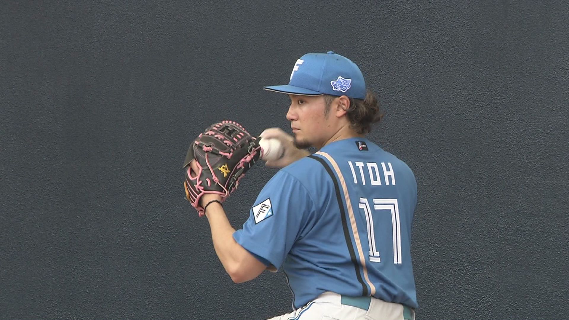 今キャンプ初めてブルペン入りした伊藤大海投手