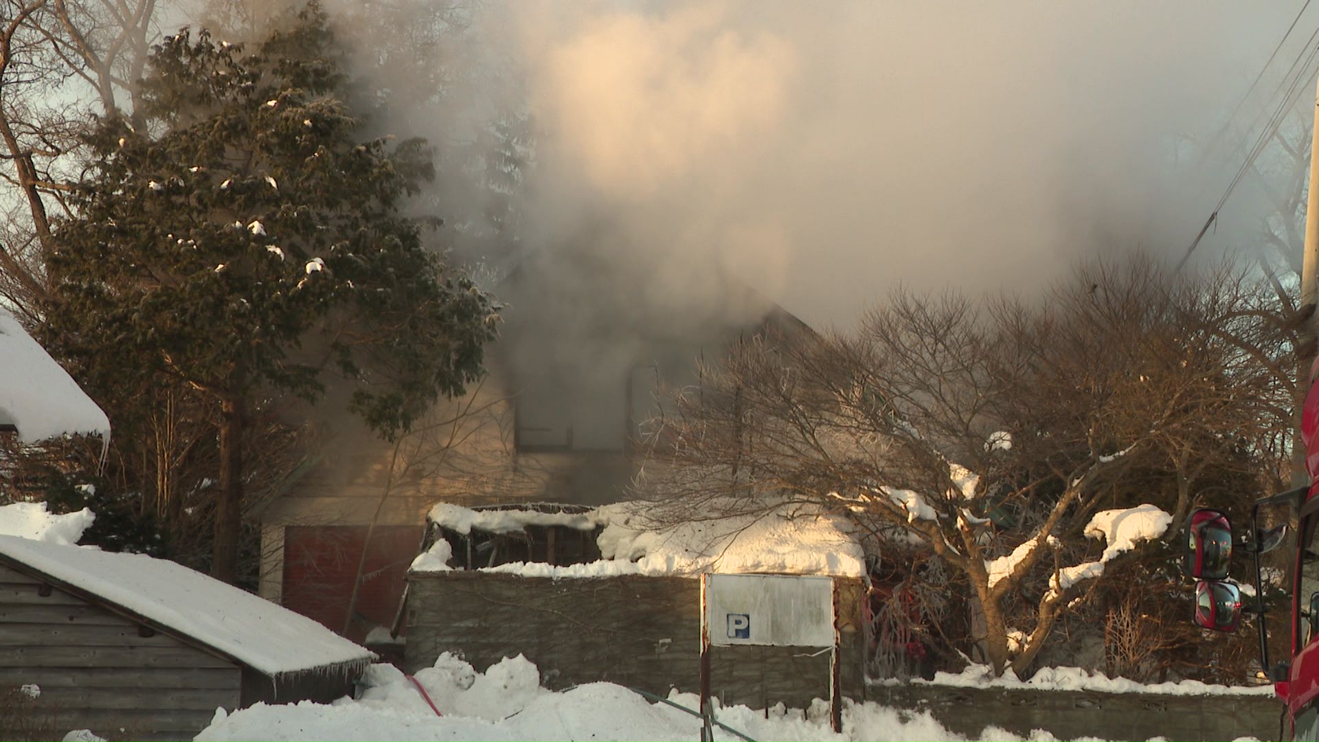 火事があった千歳市本町4丁目(8日午前7時ごろ)