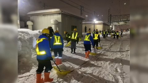 除雪作業の様子(JR北海道提供)