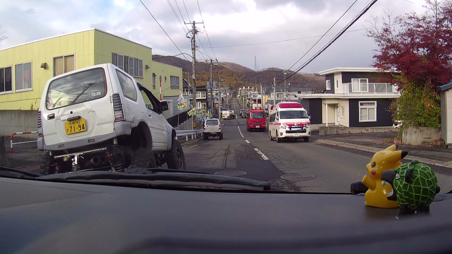 不正改造された車（映像：視聴者）