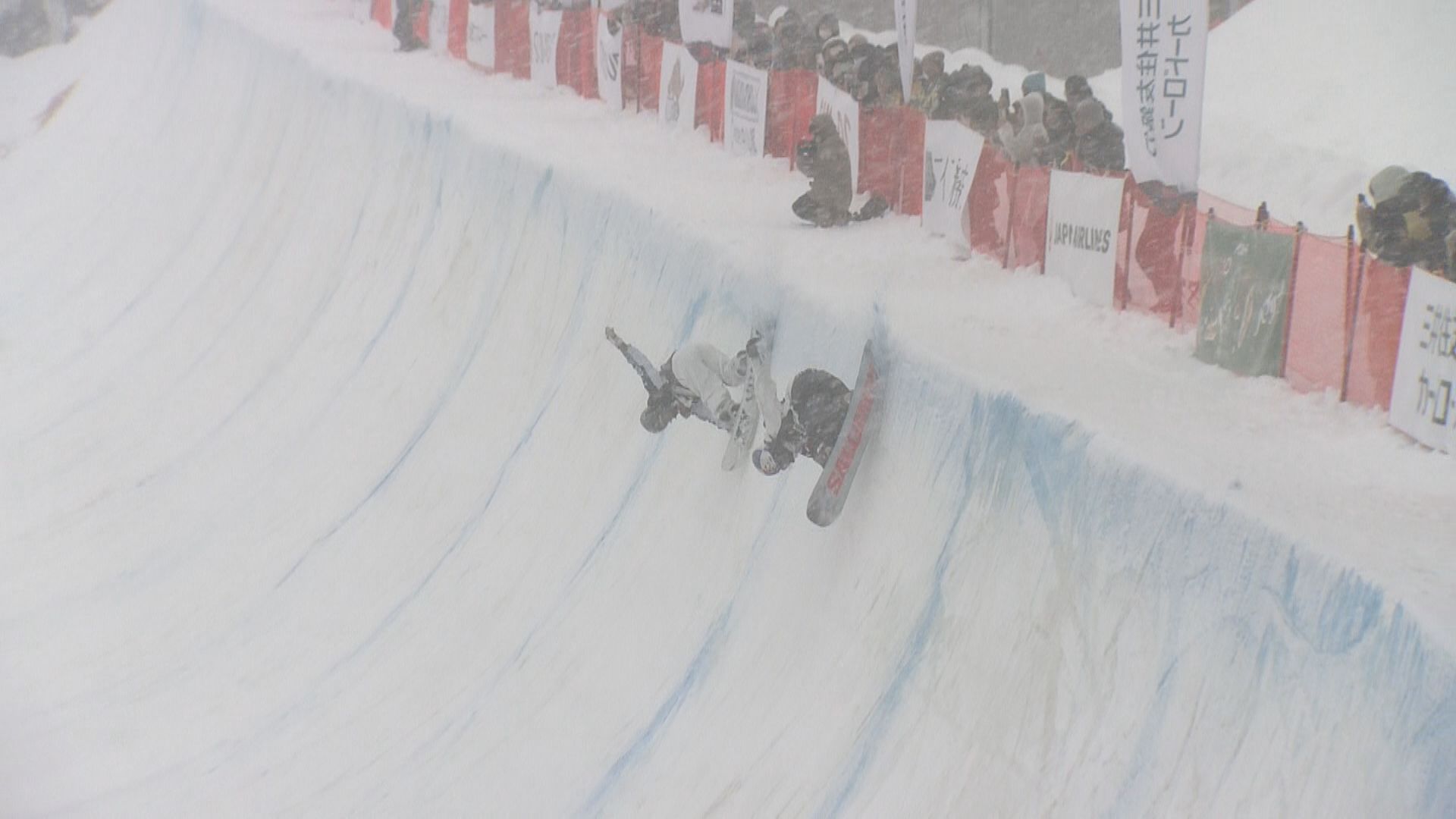 エキシビションで