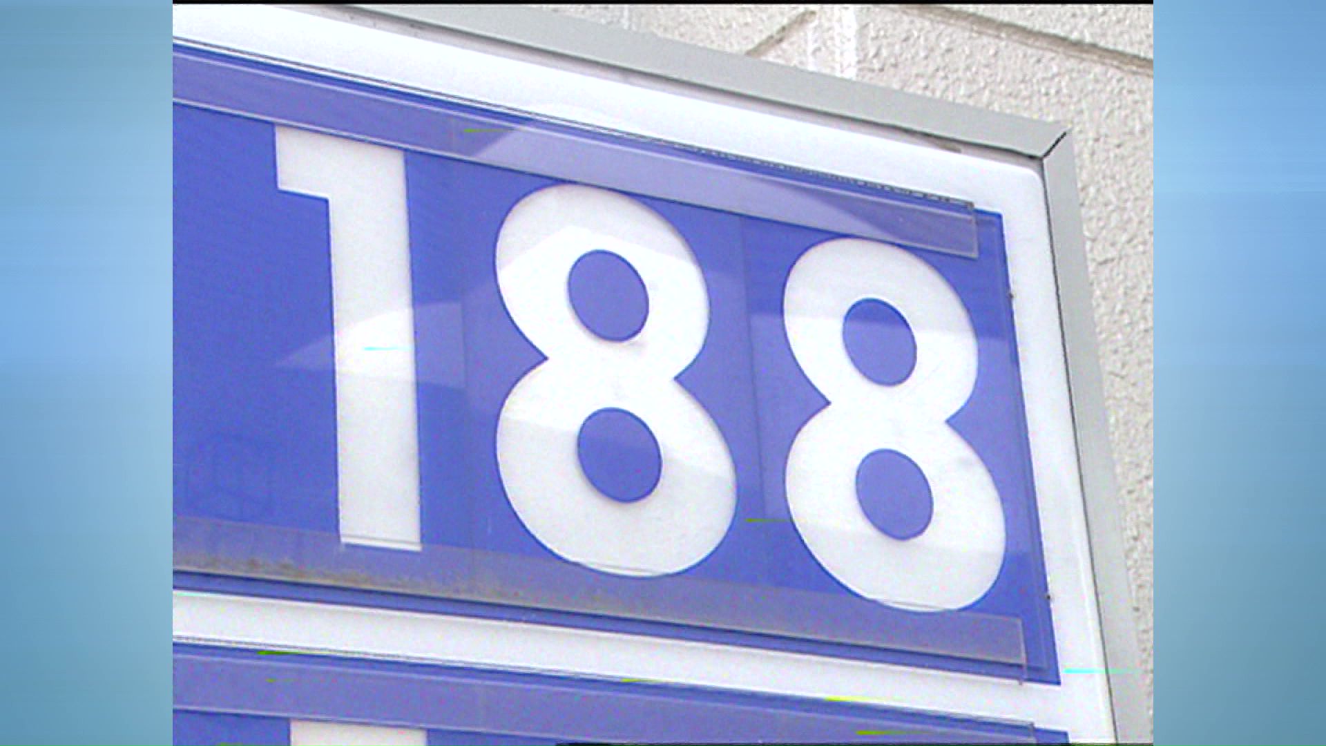 道内のガソリン平均価格の最高値は2008年8月の187.2円