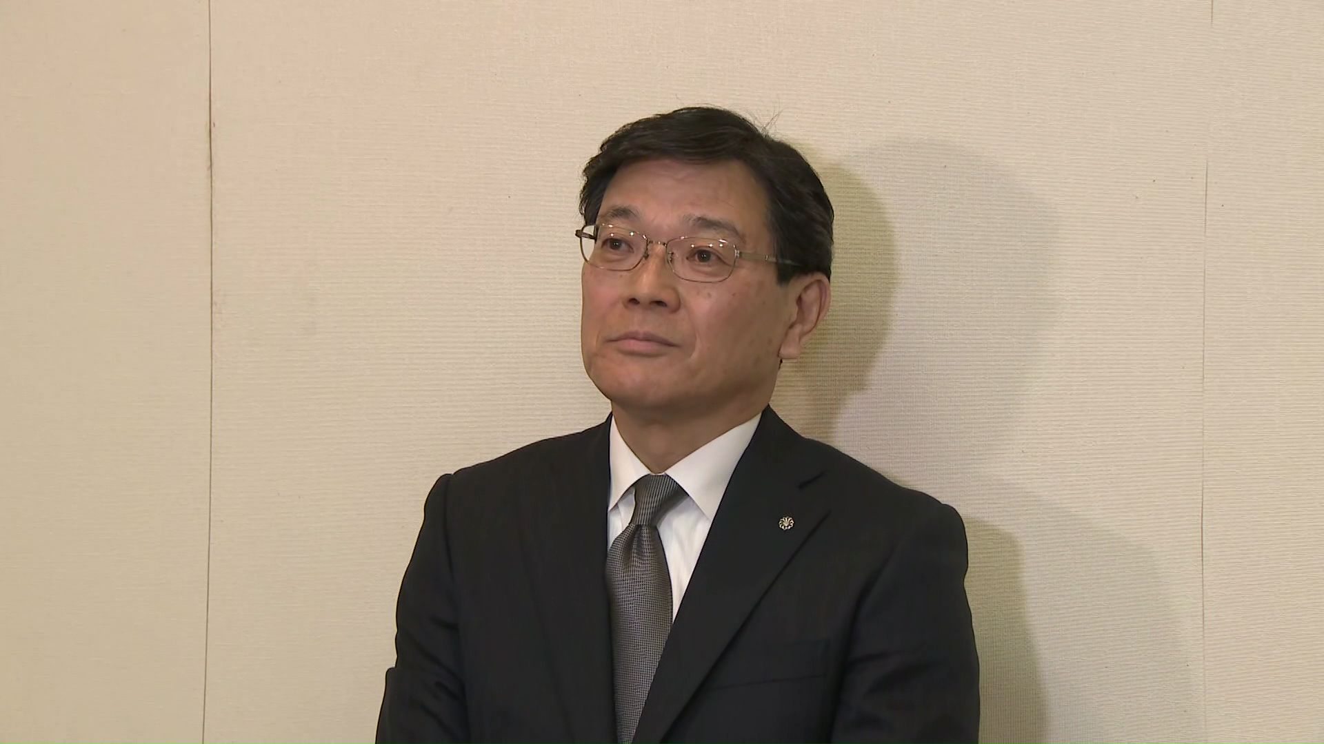 「苦渋の決断」と語る大石村長