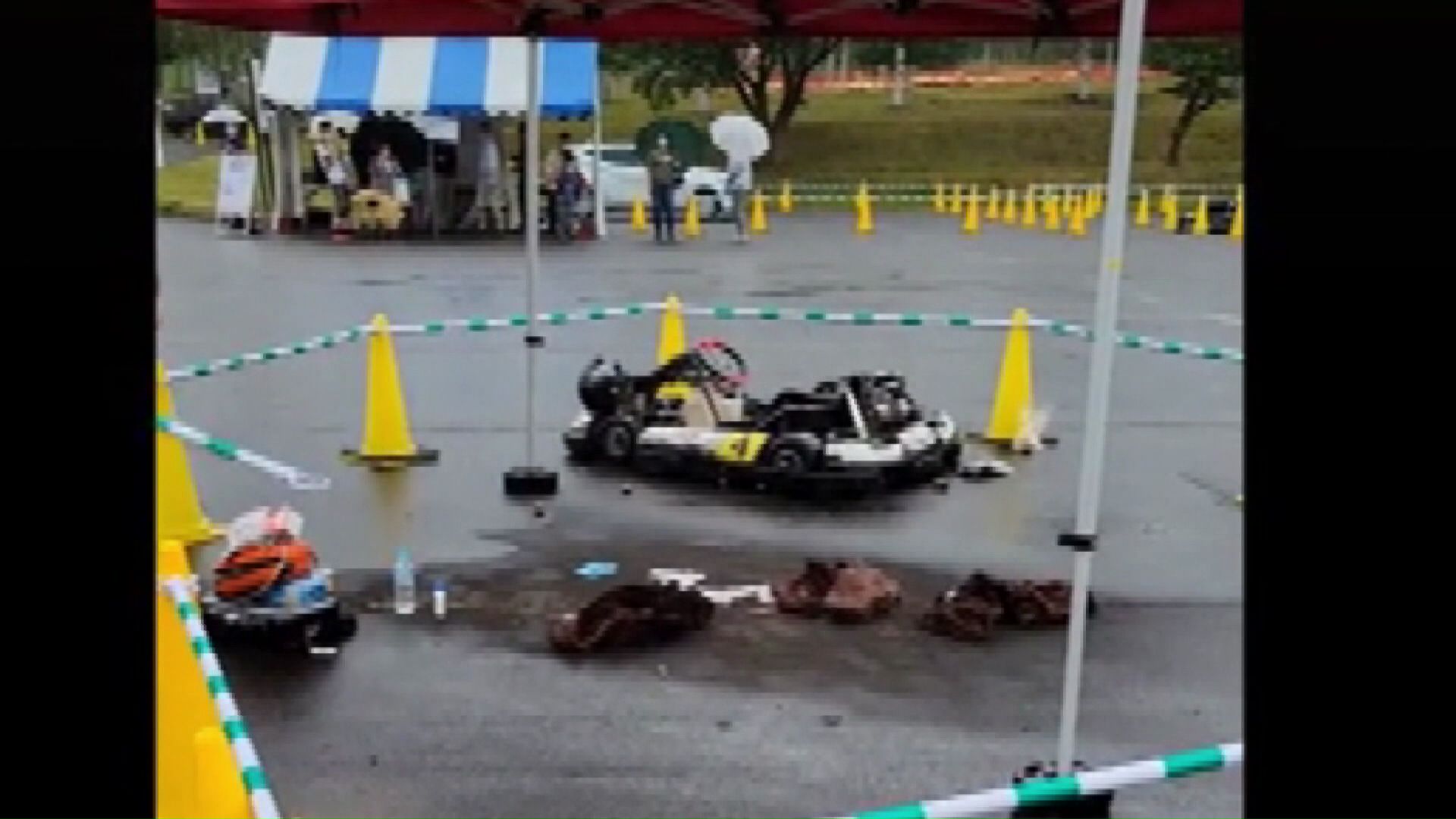 【ゴーカート暴走で2歳児死亡】業務上過失致死傷の罪でイベント主催会社の社員ら2人を起訴…小学生が運転するカートが見物客の列に突っ込み幼児3人が死傷〈北海道森町〉