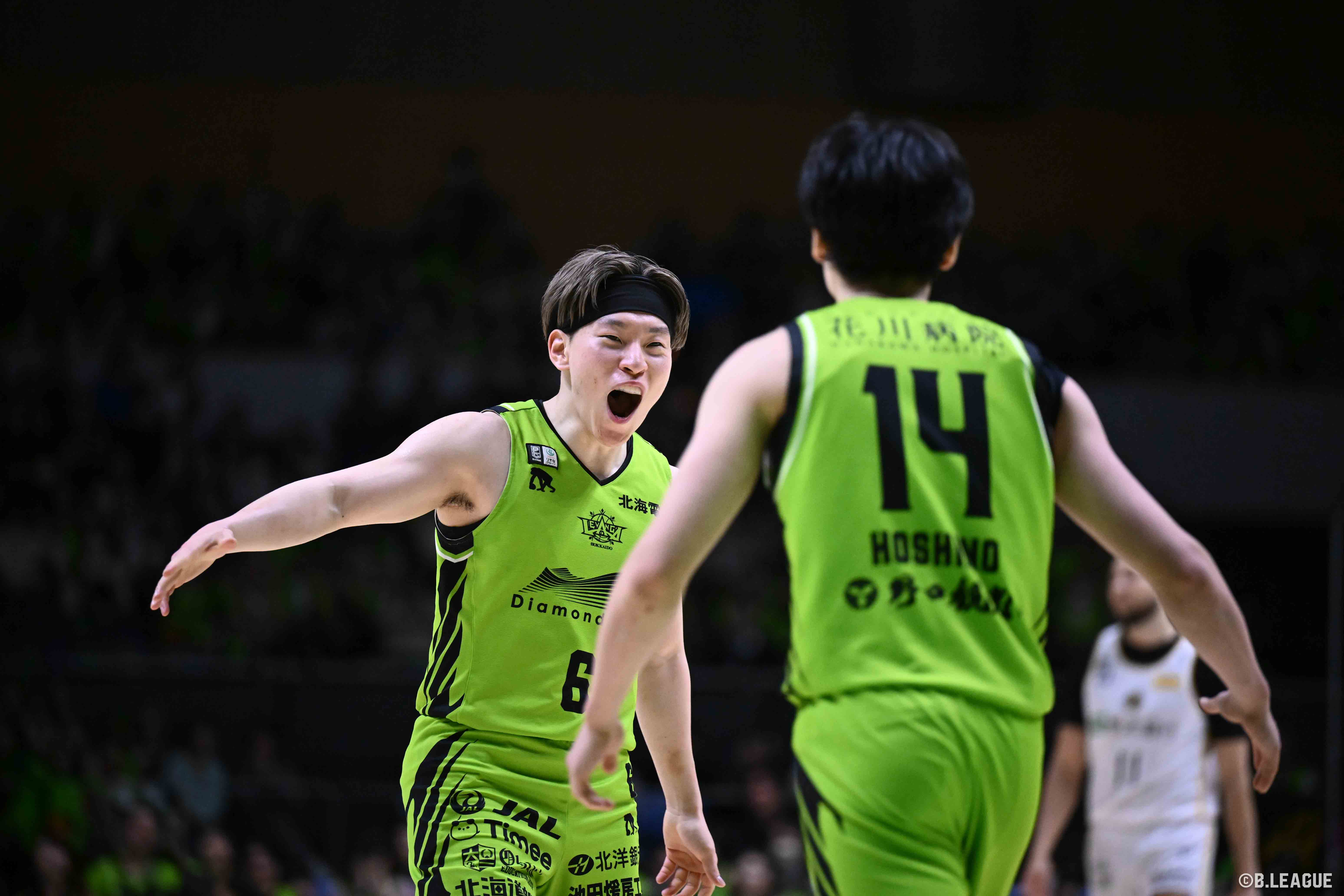 【レバンガ北海道】王者宇都宮に快勝　今季30勝目を飾り勝率5割以上確定　北見市出身菊地広人がキャリアハイ17得点のほか6選手が2桁得点をマーク