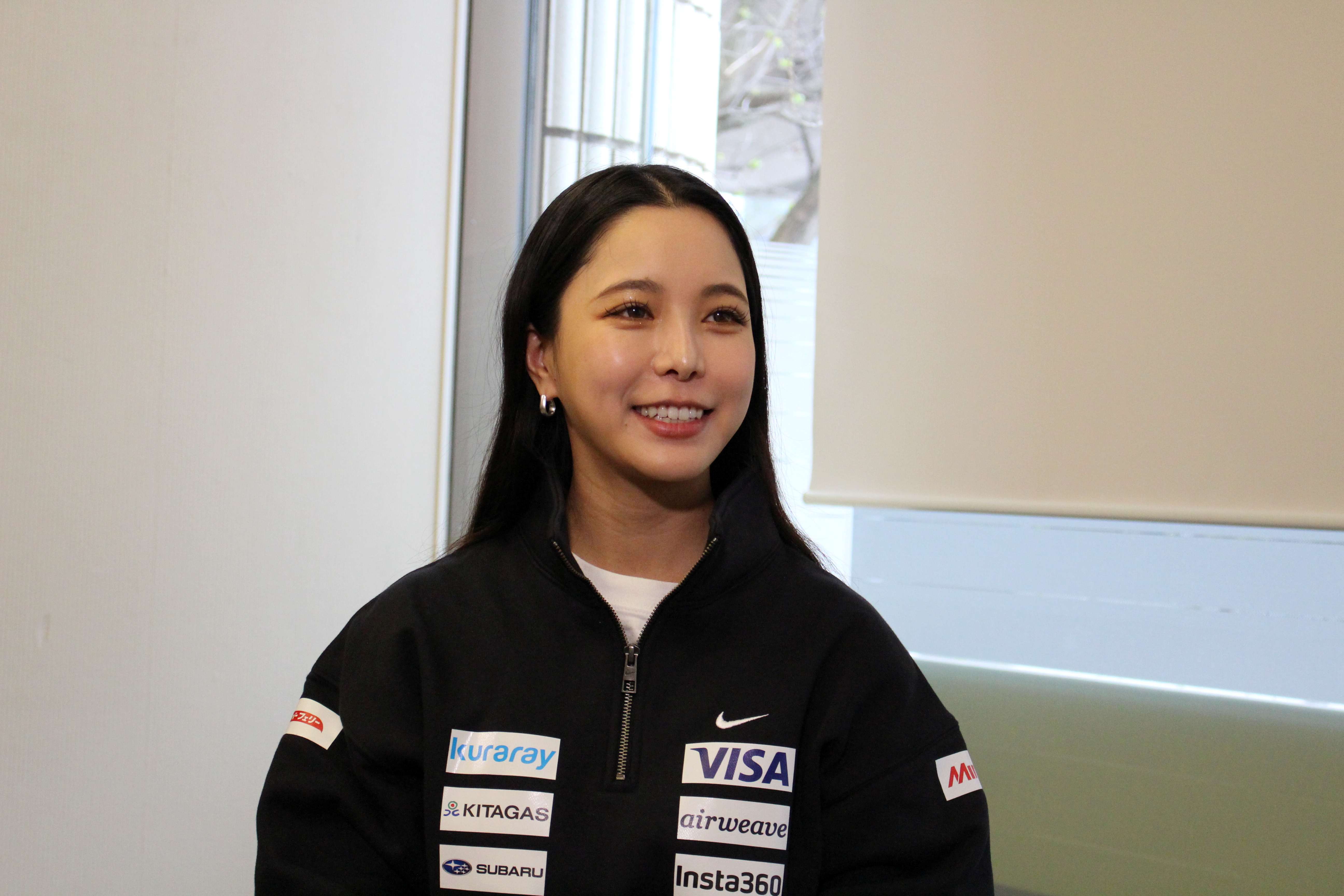 取材を受ける高梨沙羅選手
