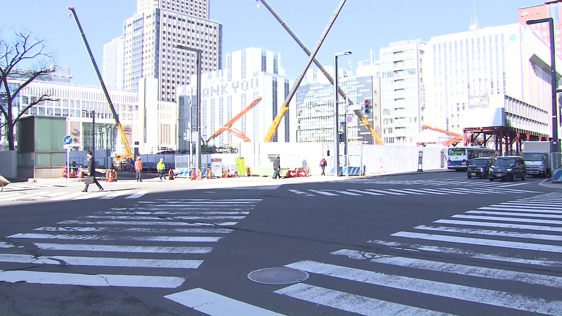 スクランブル交差点でも注意が必要