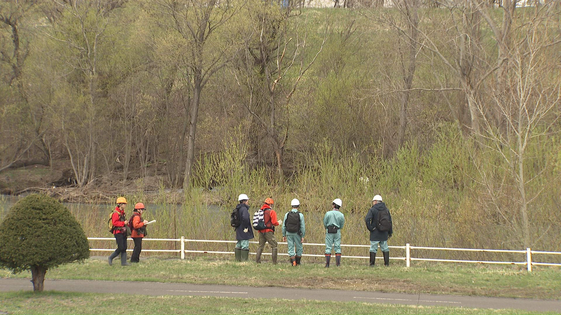 クマのような動物が目撃された札幌市白石区米里の豊平川の河川敷