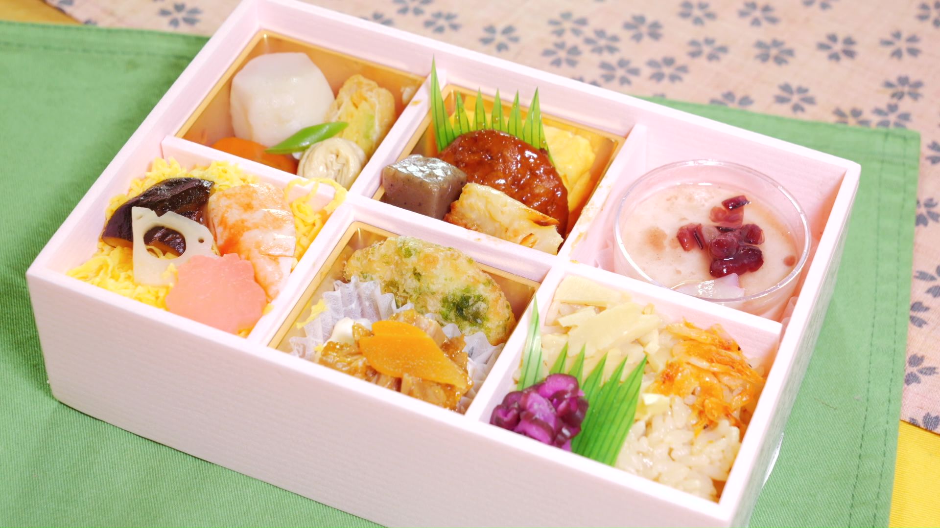 お花見御膳「はるうらら」(2268円)