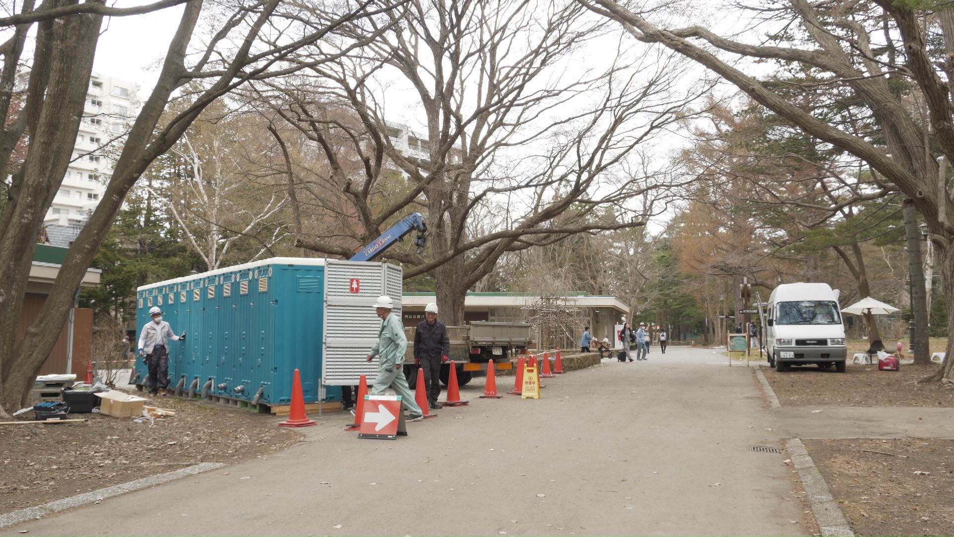 花見に向けた準備が前倒しで行われている
