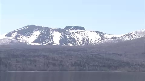 【ヒグマ速報】樽前山の登山道に「25センチ」でっかいクマの足跡＿登山中の男性が発見し通報＜北海道千歳市モラップ＞