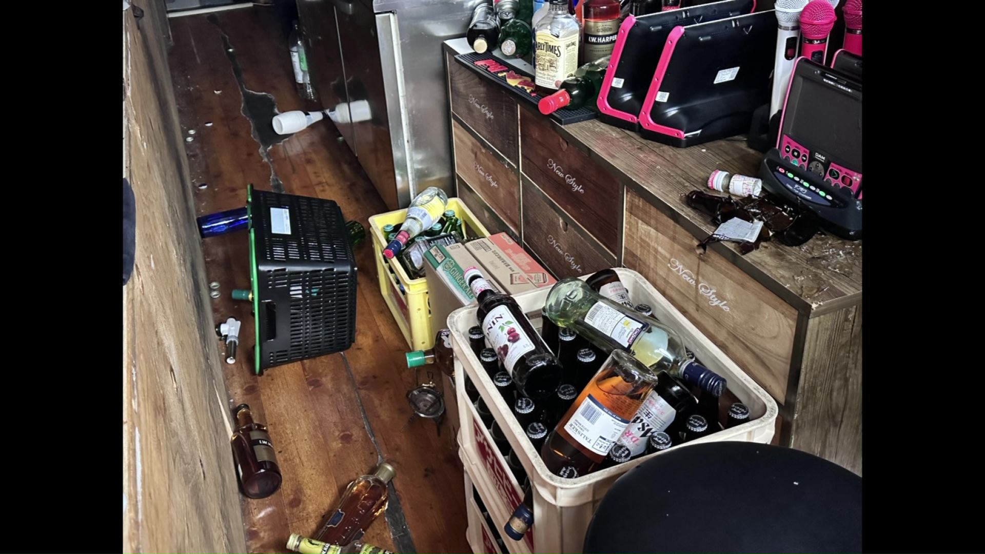 「M9クラスの地震が切迫」専門家は三陸沖地震との関連は否定も…警鐘鳴らす_北海道でM6.2の地震_震度5強の浦幌町では博物館のガラスにヒビが