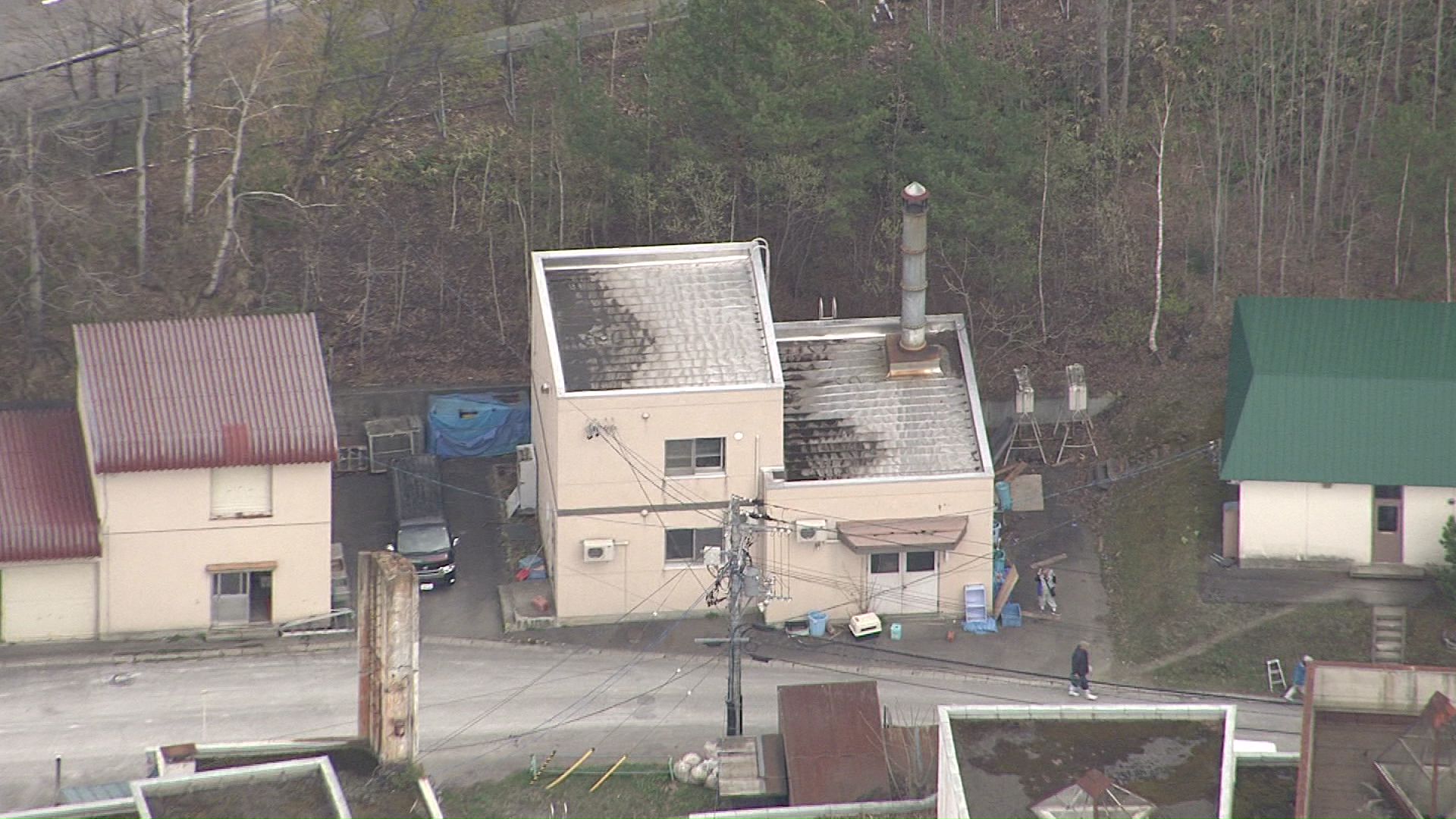 焼却炉周辺の捜索をほぼ終える