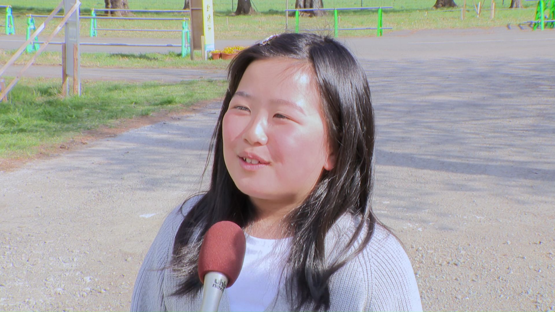 祖母と花見に来たという小樽市からの観光客