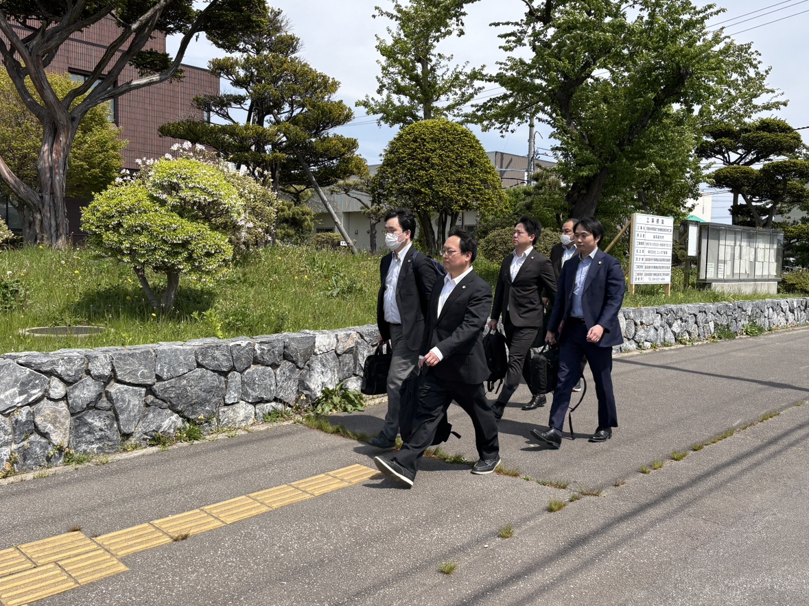 弁護士が函館地方裁判所へ提訴
