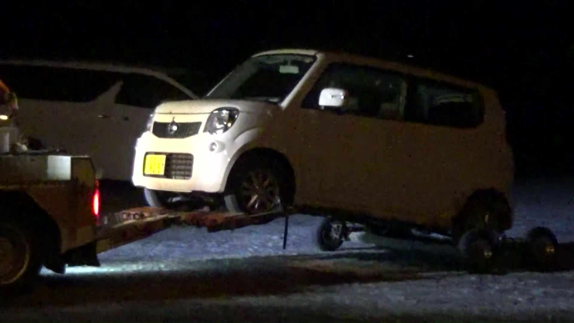 車で遺体を運び焼却炉に向かったか