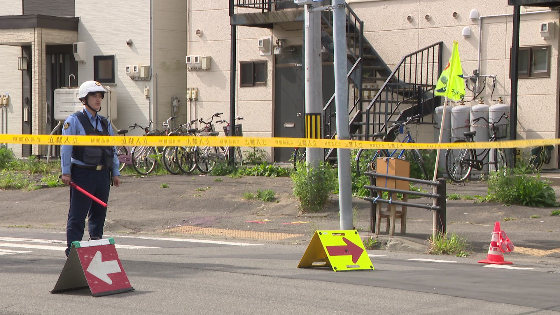 現場には血痕が残っている