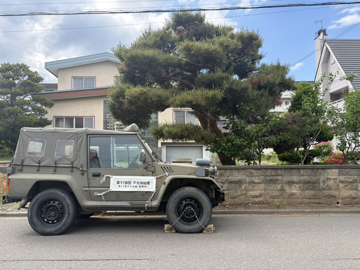 出動した自衛隊の車両