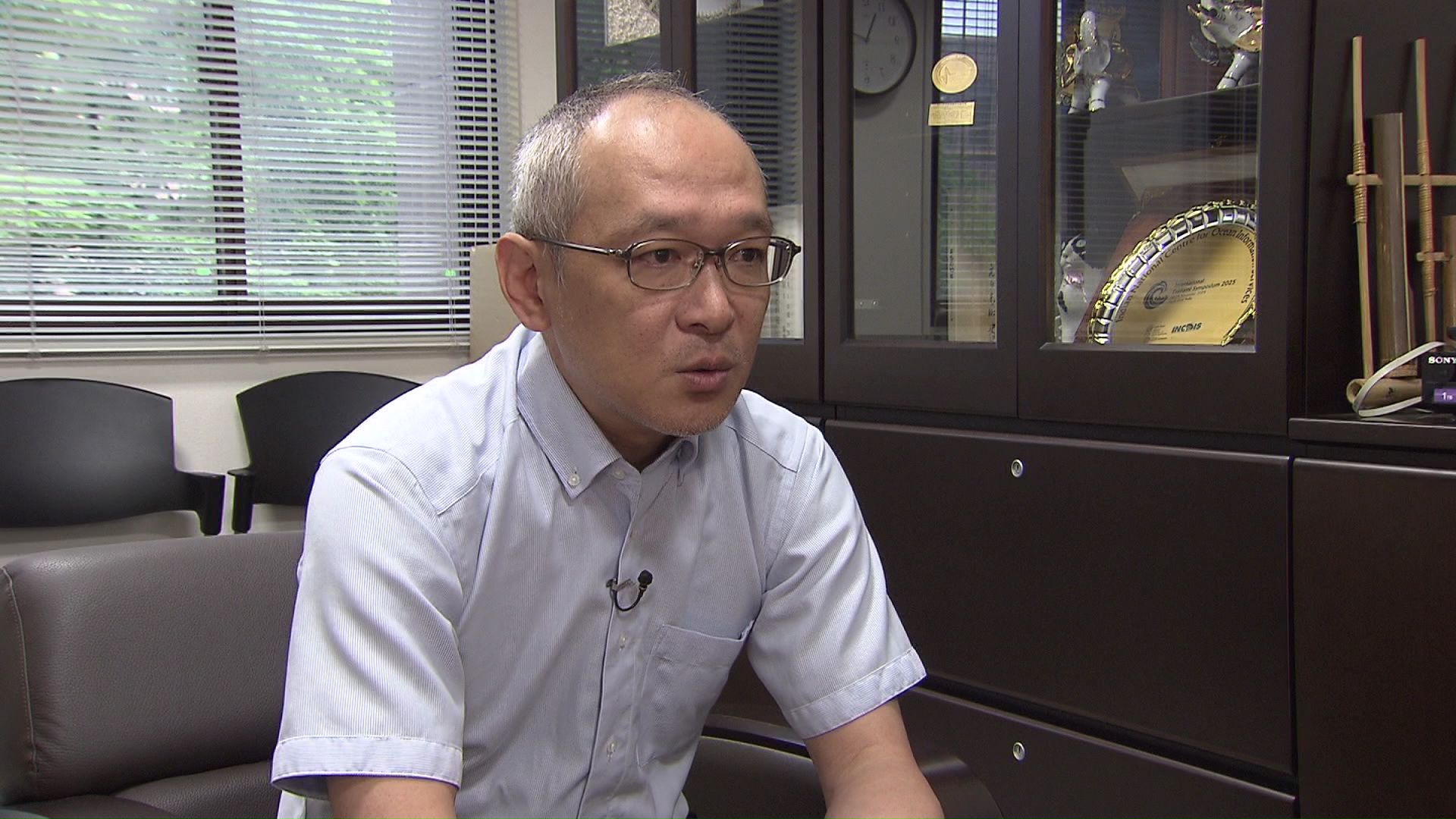 北大地震火山研究観測センター 青山裕教授
