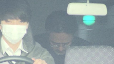 送検される武藤容疑者(2025年5月)