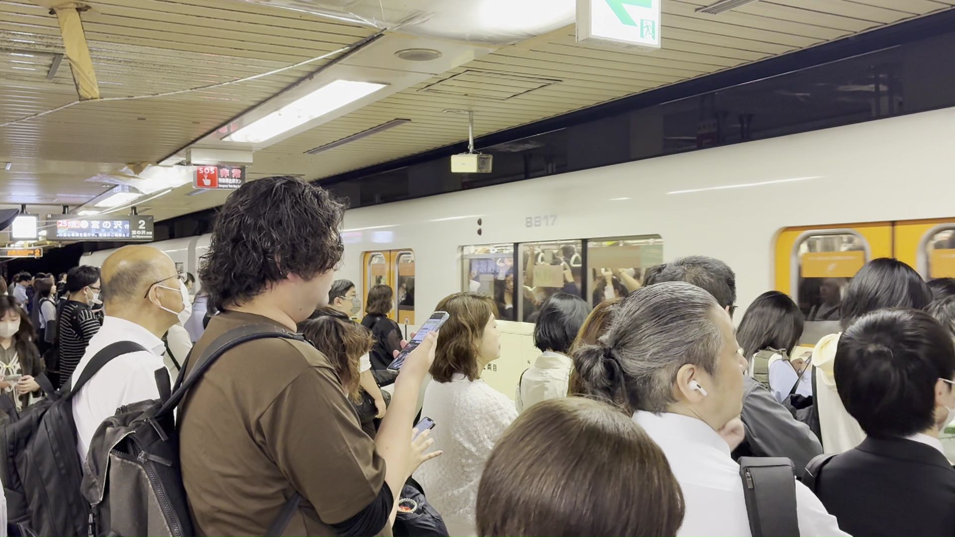 地下鉄は全線30分ほどの遅れが発生(札幌市)
