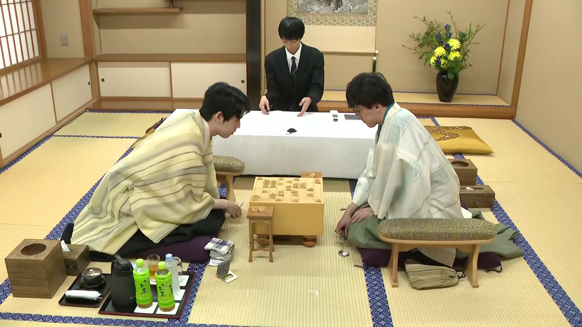 王位戦第3局は藤井六冠が伊藤二冠に勝利