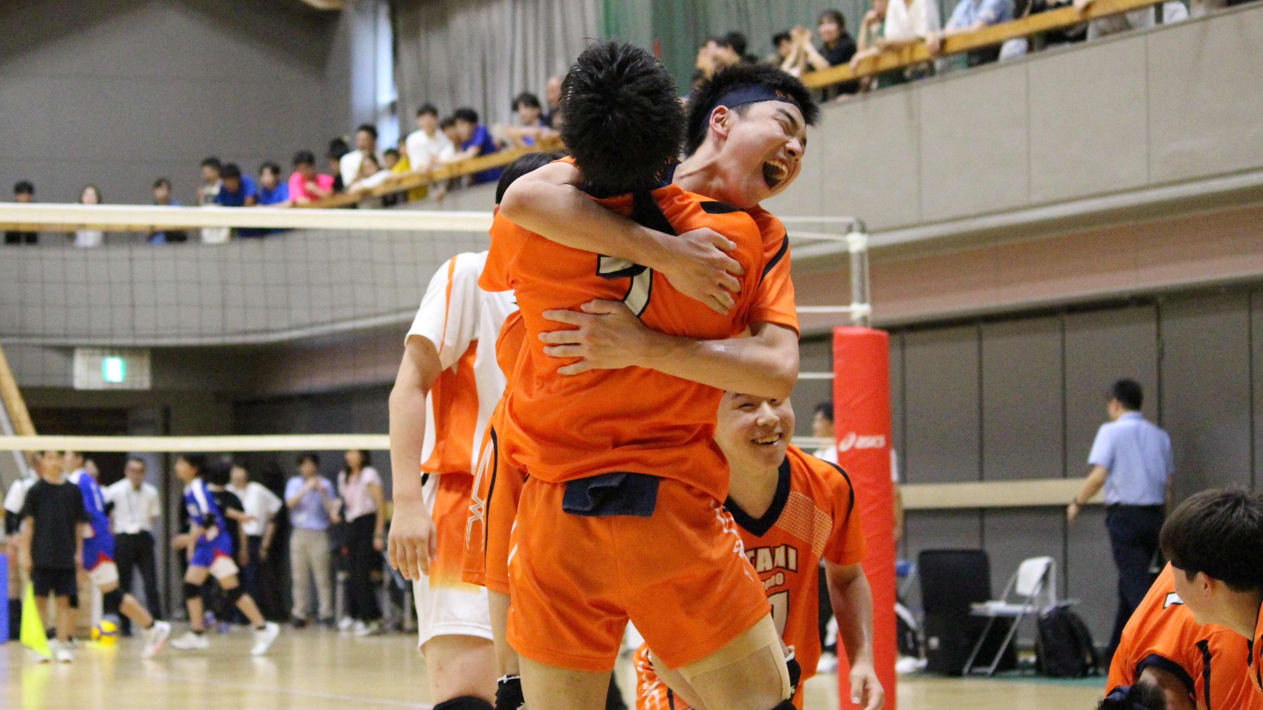 【中学バレー男子】札幌大谷中が早来アクティブにストレート勝ちで6連覇達成！平本和久監督、「今日まで子どもたちと一緒に頑張ってきた」