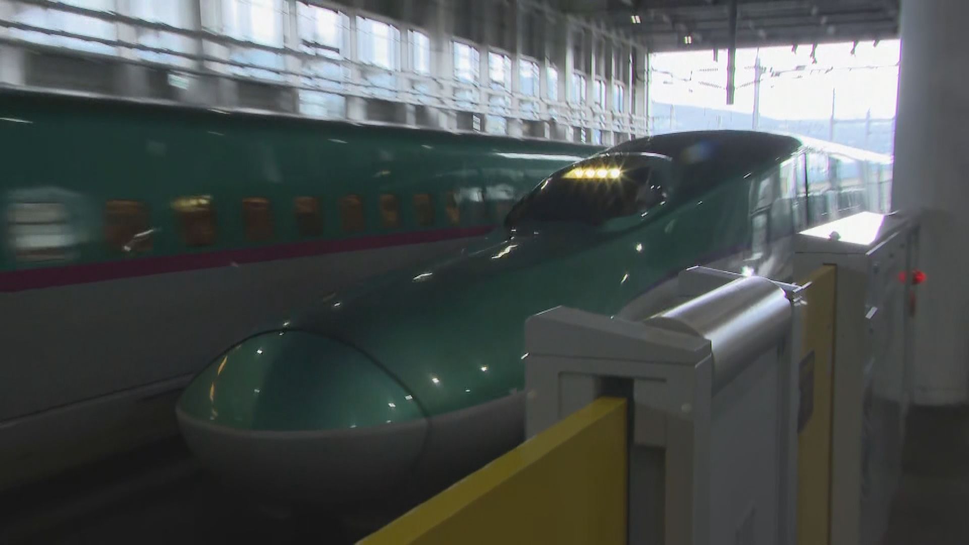帰省ラッシュが始まったJR新函館北斗駅（8月8日）