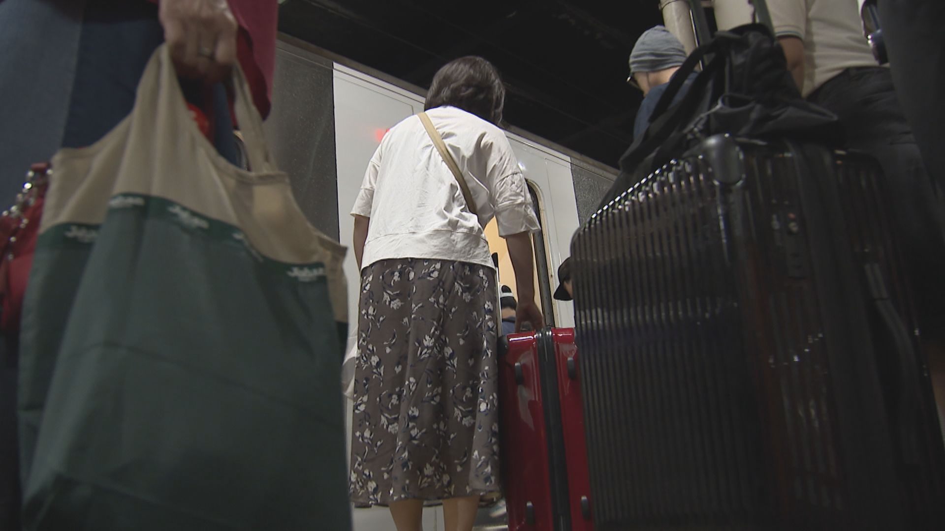 JR札幌駅でも帰省ラッシュが始まった(8月8日)