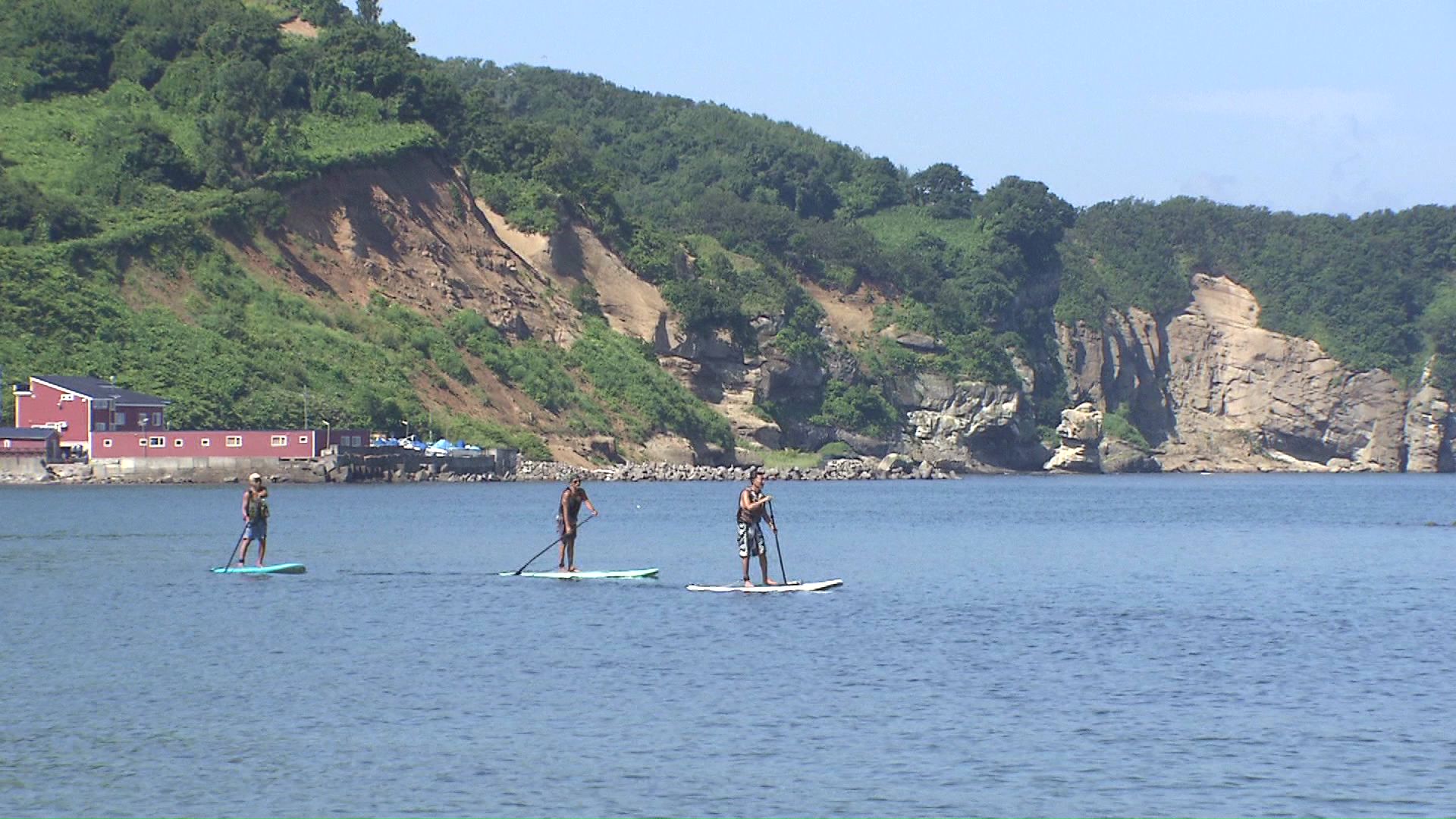 海水浴場では「SUP」を楽しむことができる