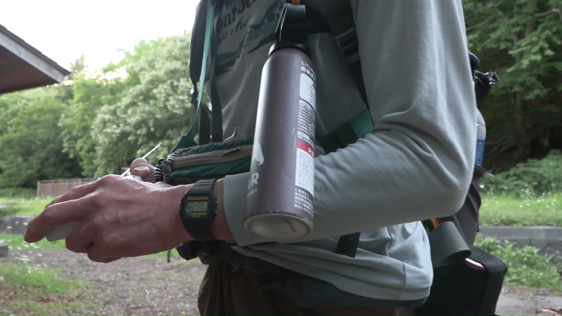 羅臼岳を訪れた登山者の中にはクマスプレーを持参する人も