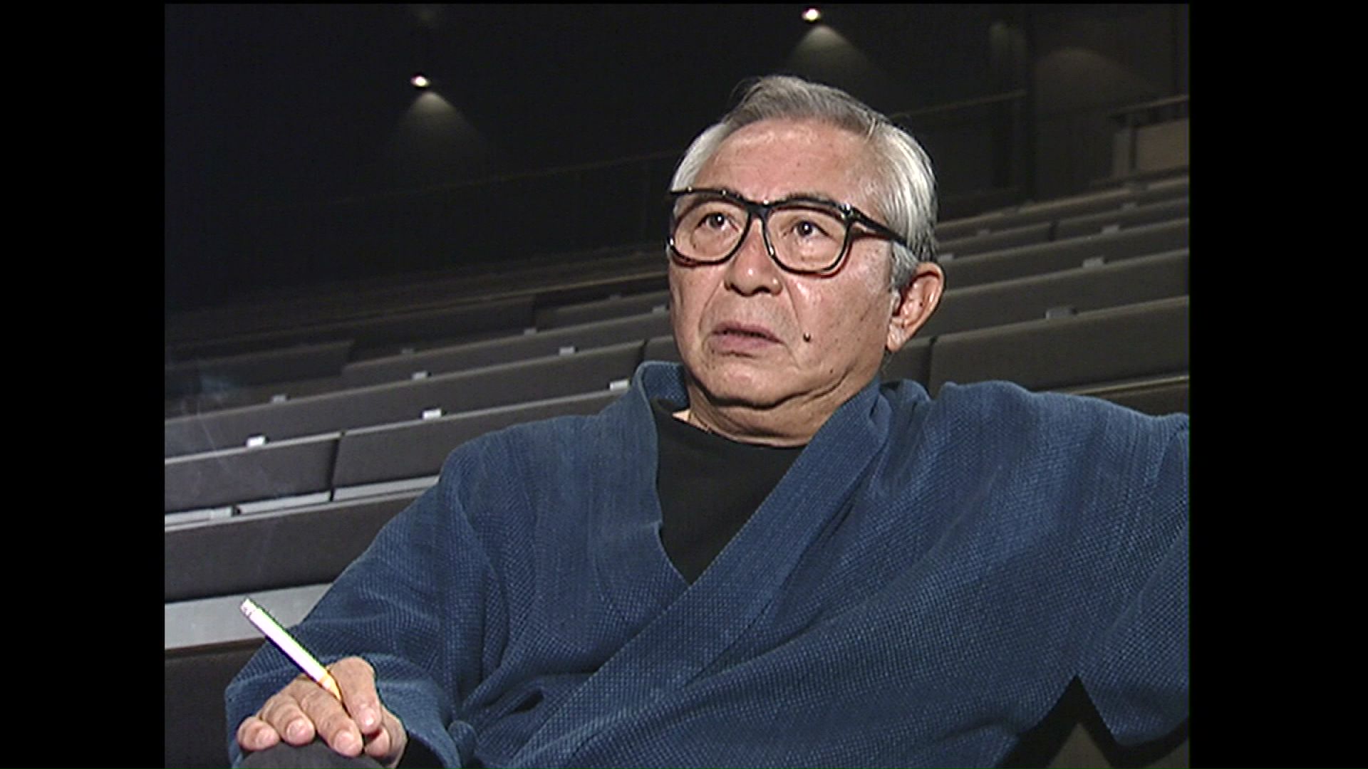 取材に応じる倉本聰さん（当時67歳）