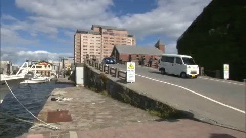  「金森赤レンガ倉庫群」の近くにある撮影スポット「七財橋」（函館市）