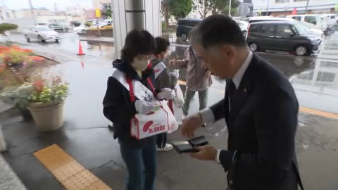 今年度の募金が開始 （恵庭市 JR島松駅前）