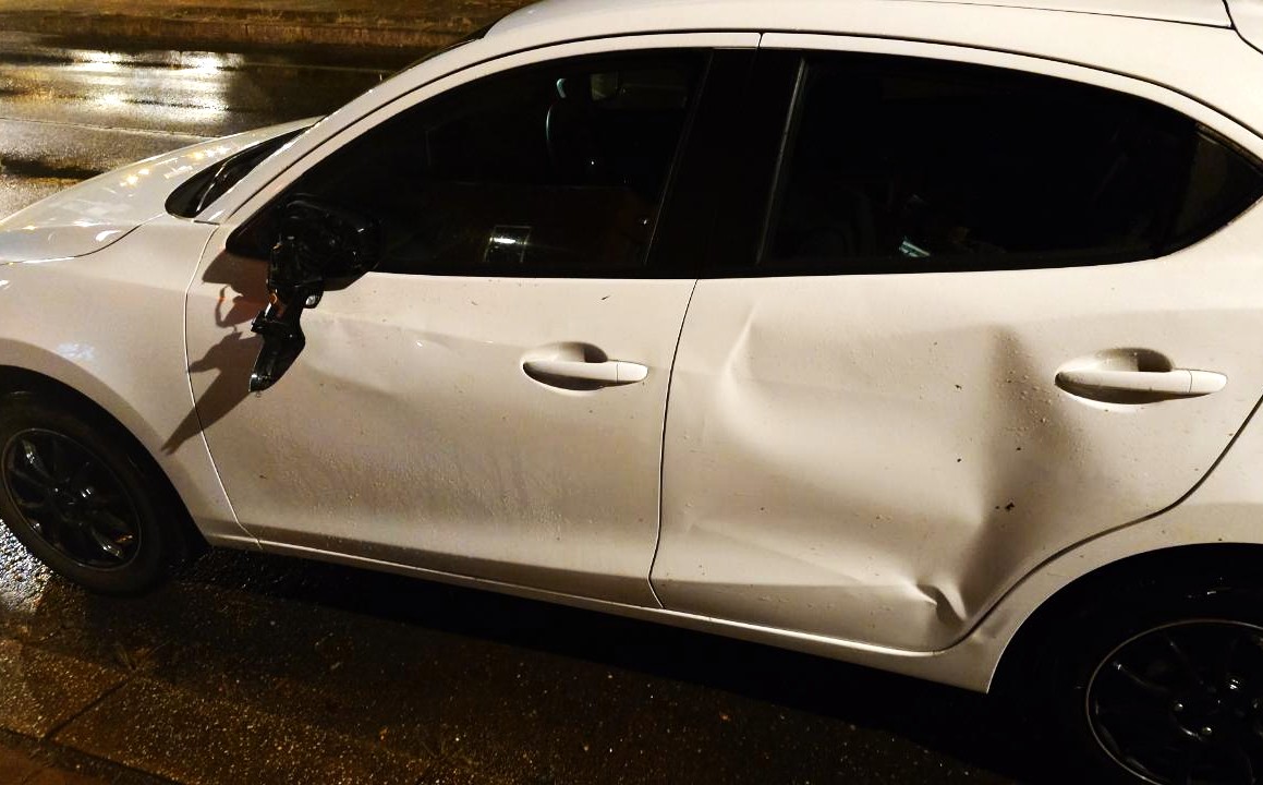 被害に遭った車(提供:視聴者)