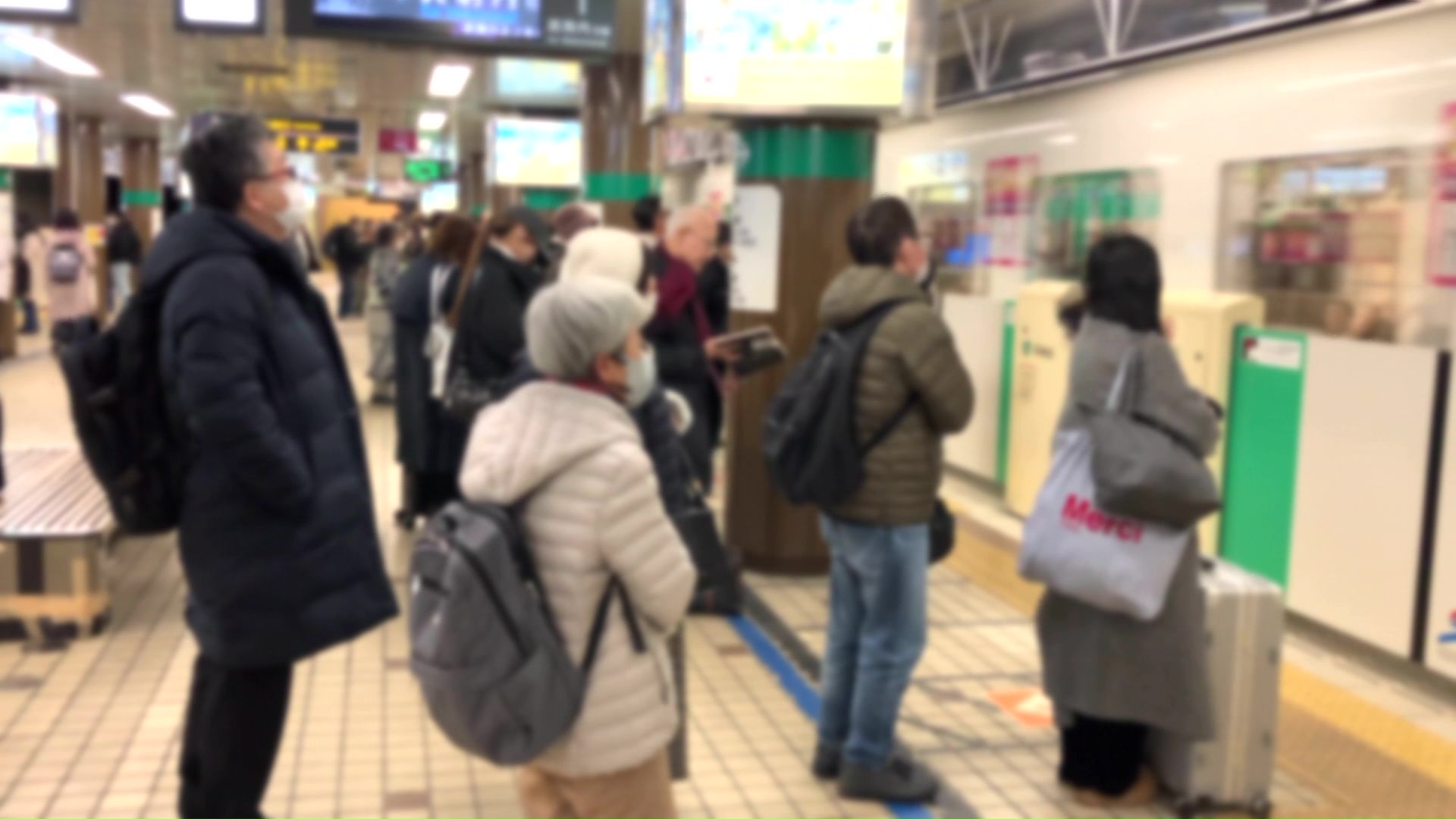 地下鉄南北線さっぽろ駅で行われているホーム工事（資料）