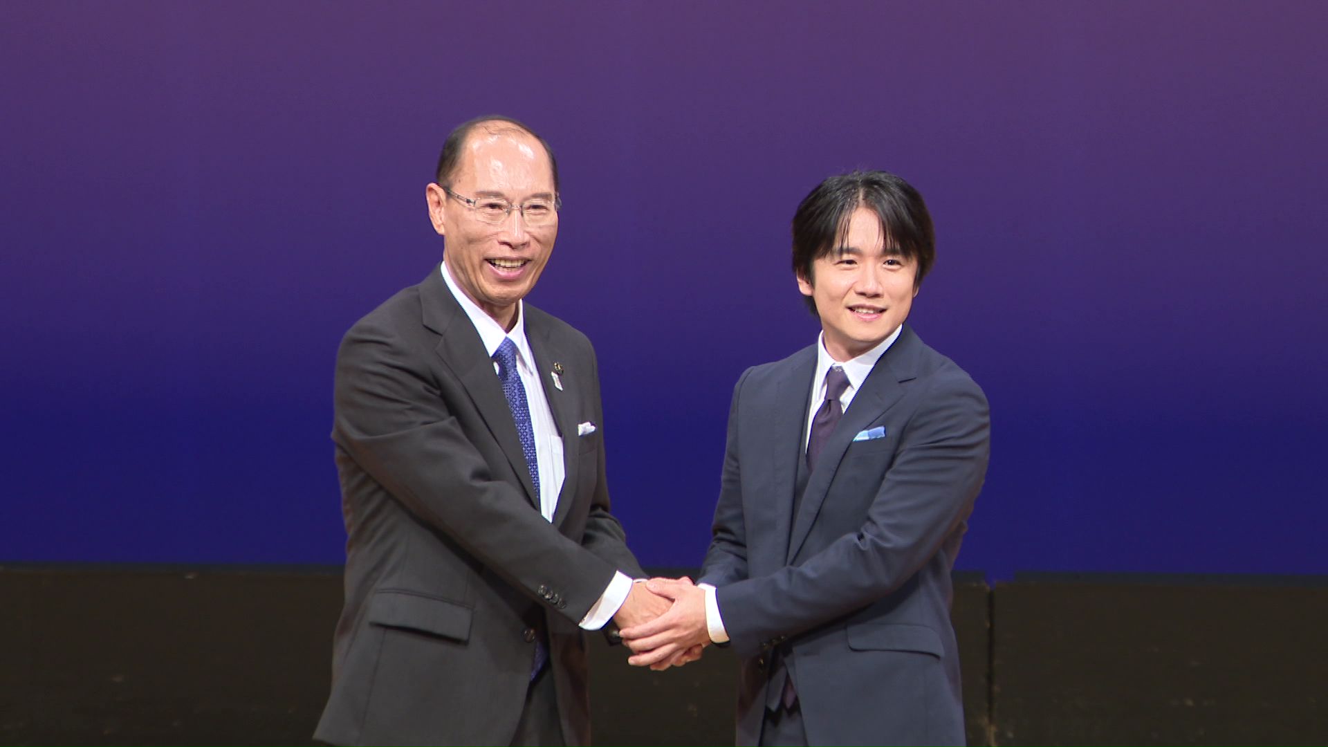 空港マニアで飛行機好きの俳優・風間俊介さんも100周年記念のイベントに参加