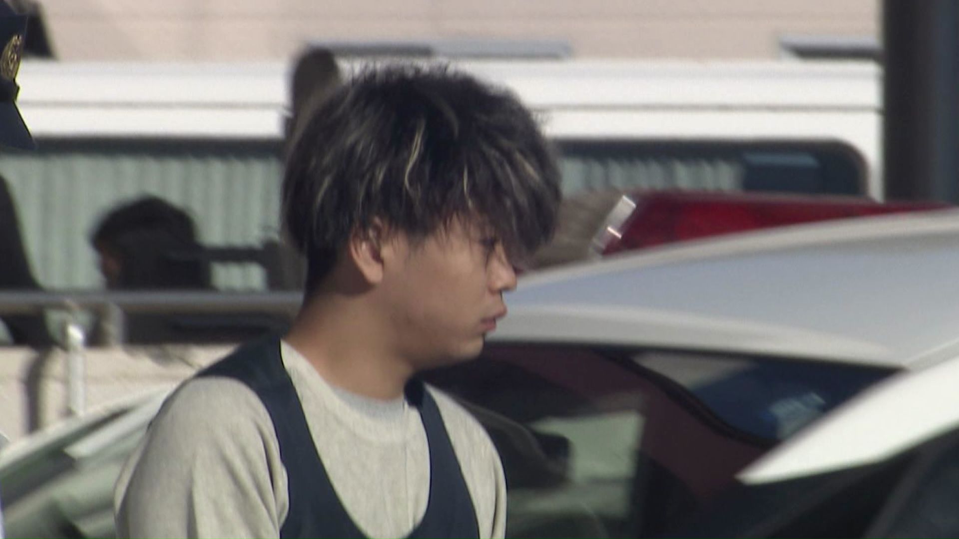 札幌・中央区の無職、宇佐美翔生容疑者（21）ら17歳から21歳の男9人が送検される
