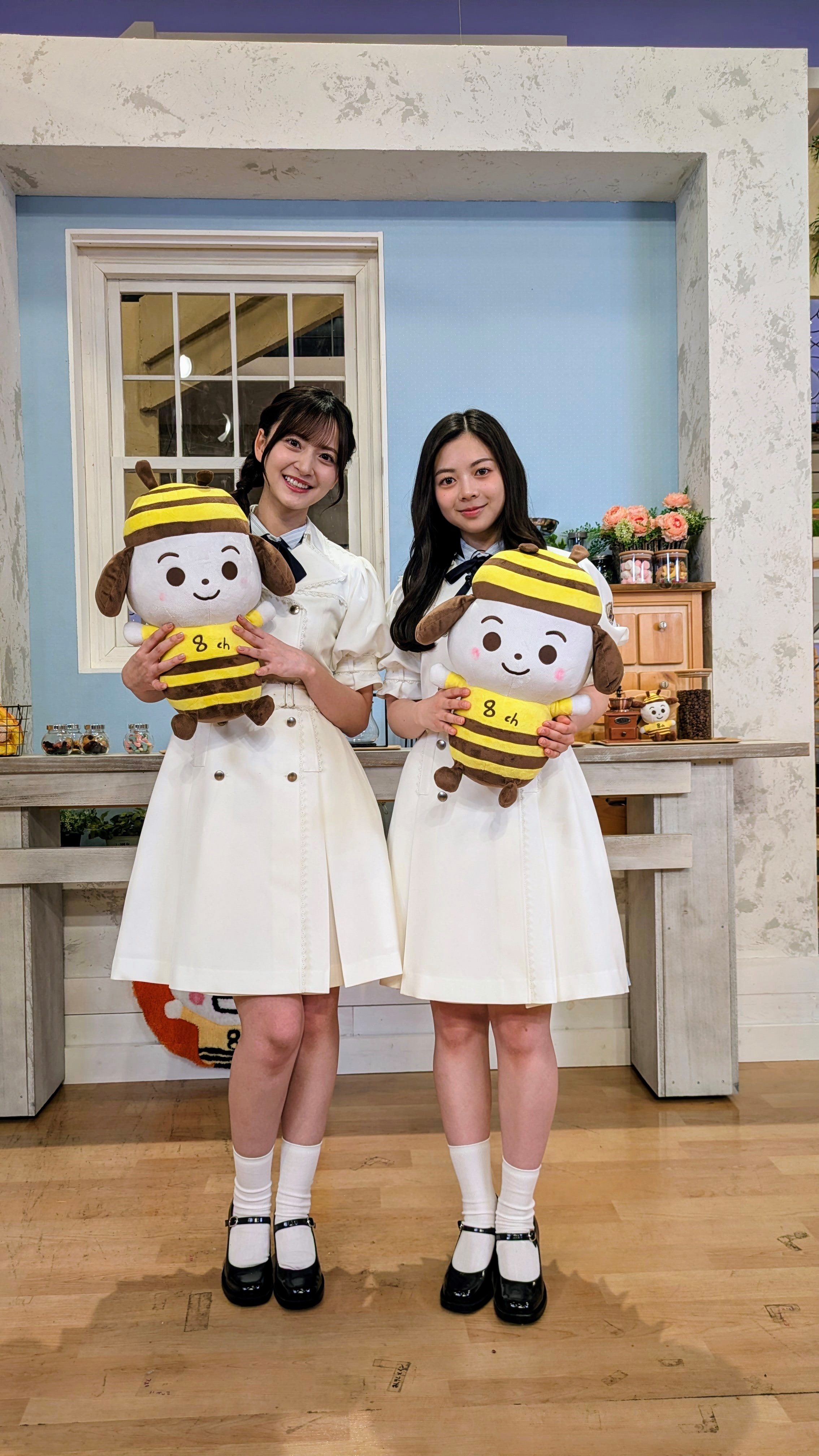 写真】乃木坂46 金川紗耶さんと長嶋凛桜さん