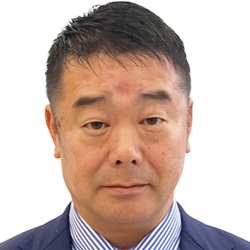 東 国幹