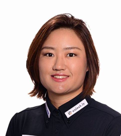 野澤 真央