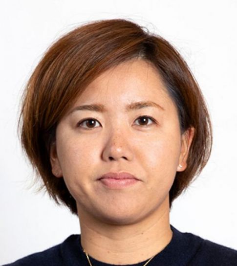 山城 奈々