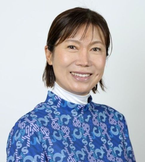李 知姫