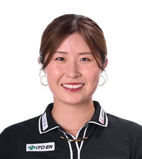 大里 桃子